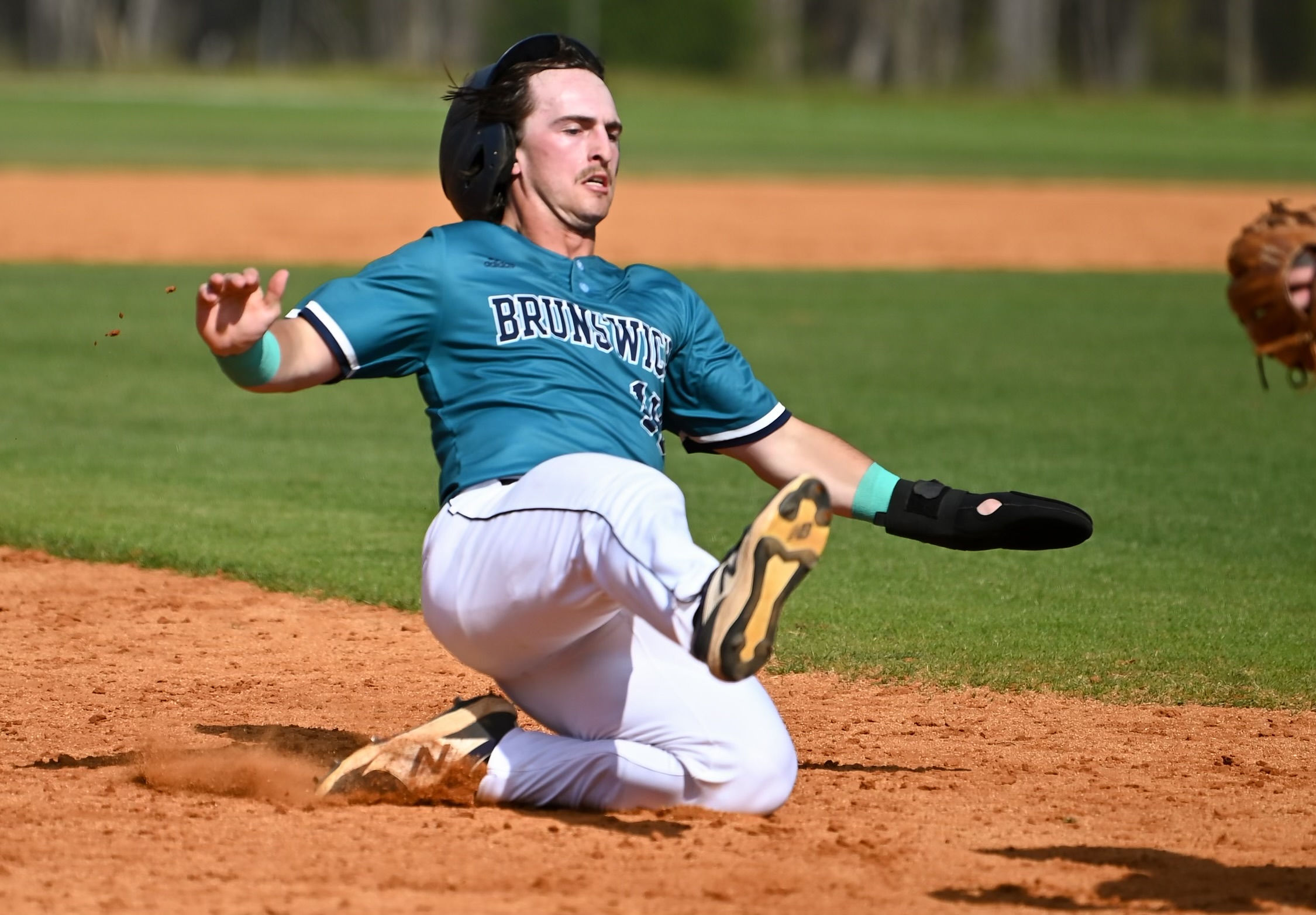 Fins take doubleheader from Southeastern CC on Wednesday