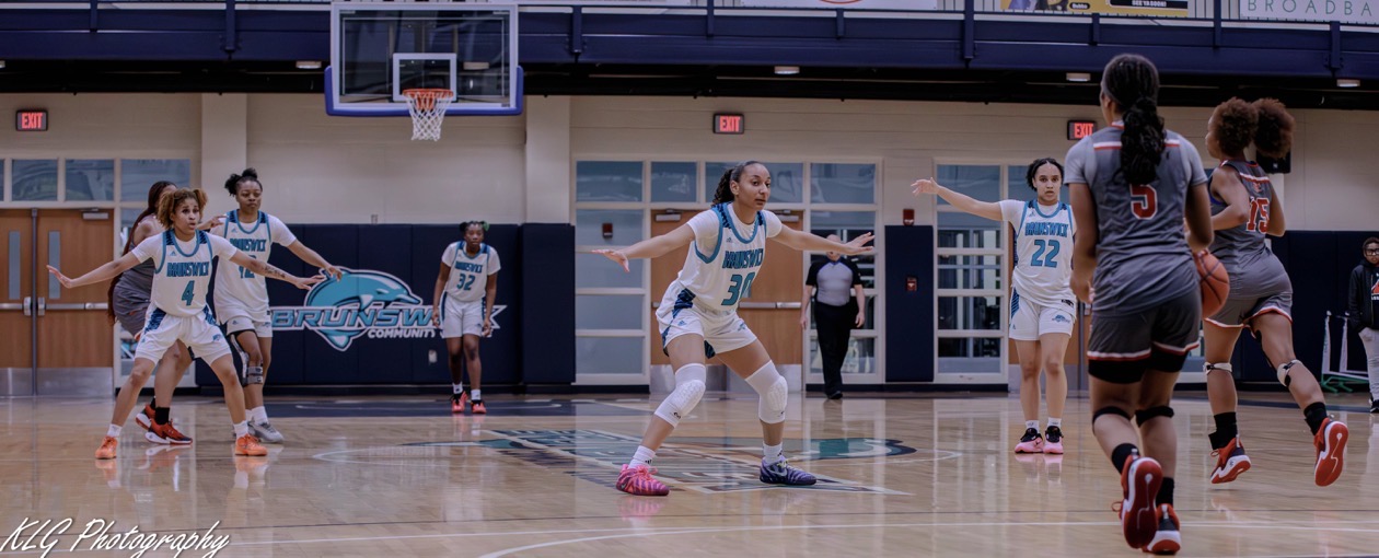 Lady Dolphins Defeat Catawba Valley CC 70-50 to Advance in Region 10-D2 Tournament